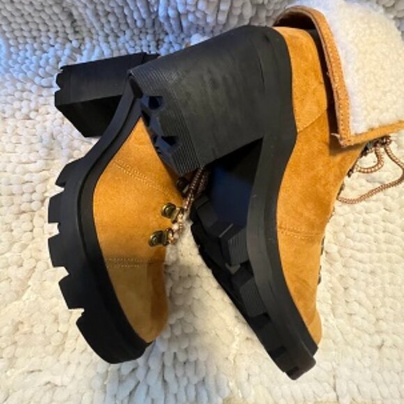 NWOB Rampage Women's Sage Lug Sole Hiker Booties Size 6.5 Brown - Picture 3 of 14